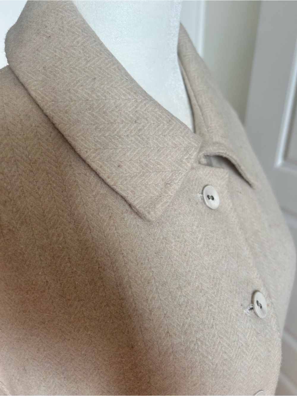100% Wool Herringbone Long Coat Cream Beige Excellent Condition